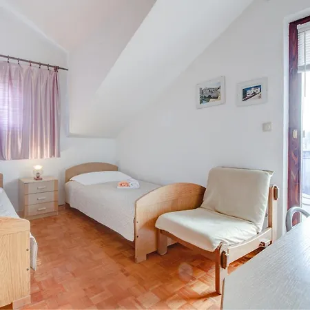 Apartment 4025a Vrboska